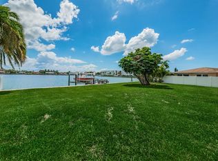 Bimini Way S, Saint Petersburg, FL 33706