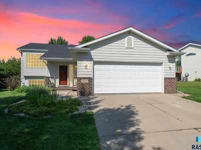 5500 W Pineridge Dr, Sioux Falls, SD, 57107