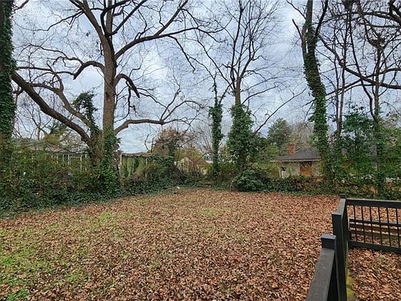 5th image of 296 Thornton St SW