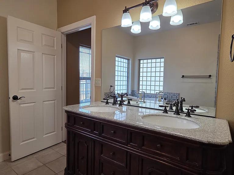 6603 Palmer Dr — Photo 9