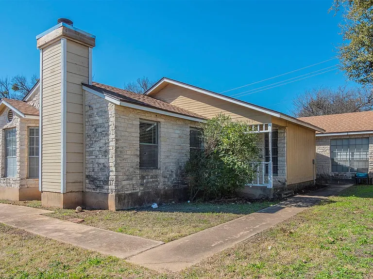 9624 Sugar Hill Dr #A — Photo 1