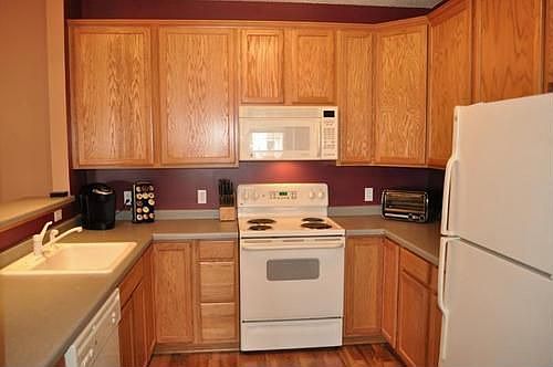 5th image of 12727 College View Dr #101