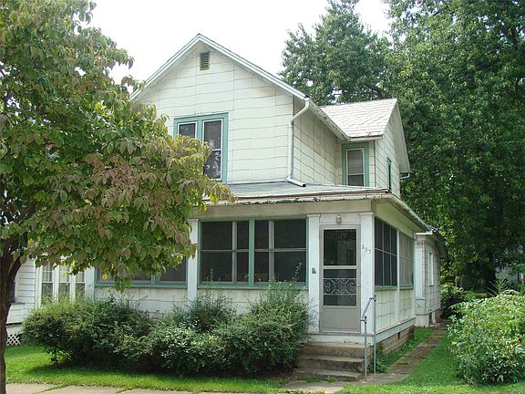 5th image of 307 N Gay St