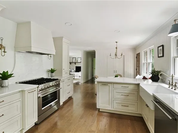 2973 Payton Rd, Atlanta, GA 30345