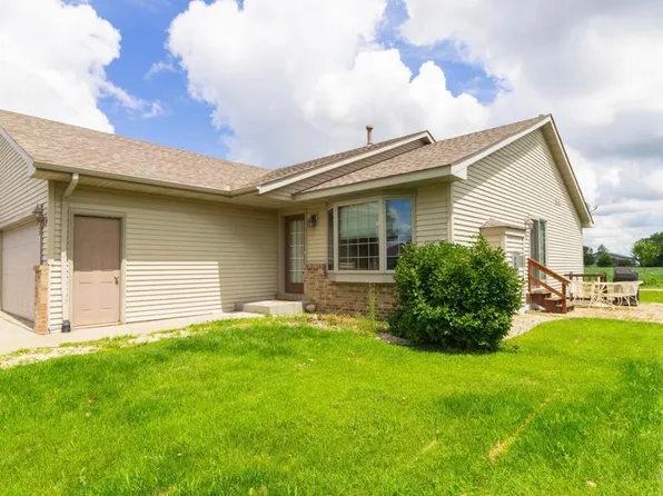1025 Tamarack Pl, New Richmond, WI 54017
