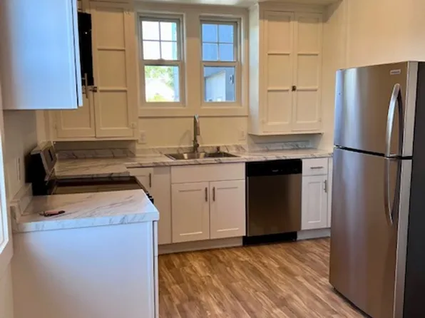 549 Albany Ave - Apts