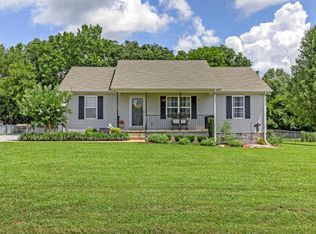 124 Winona St, Bell Buckle, TN 37020