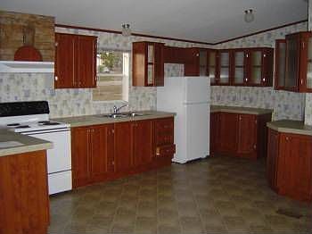 2nd image of 132 Easter Ct