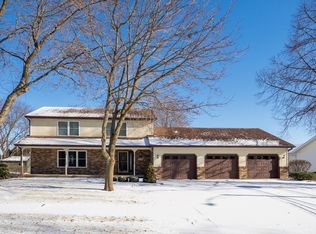 934 Karen Rd, Sandwich, IL 60548