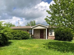 5926 Lexington Rd, Lancaster, KY 40444