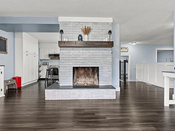 4th image of 43590 Chilliwack Mountain Rd