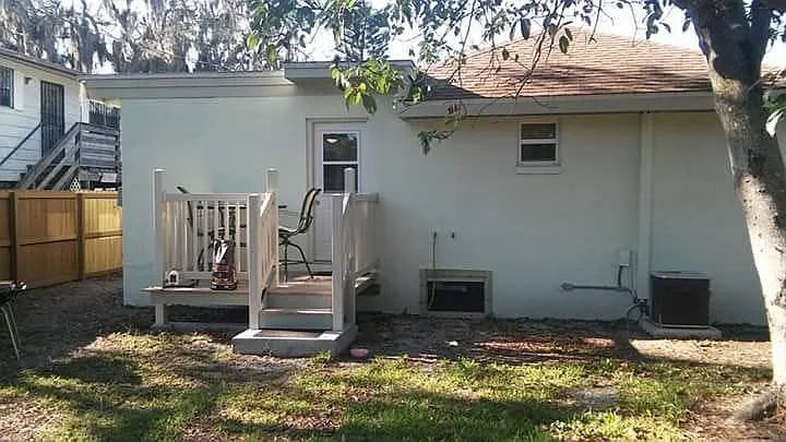 1 bed, 840 sqft, $1,600 — Photo 3