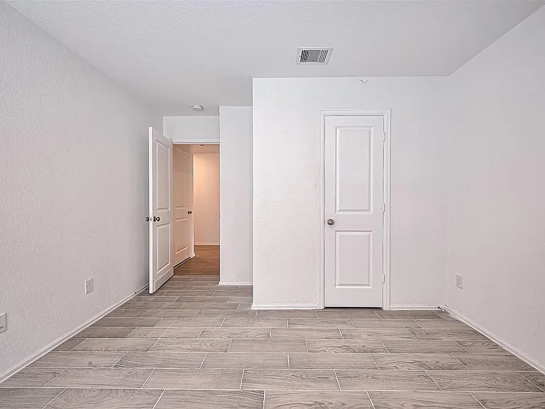 9603 Fulvetta Briar Ct — Photo 26