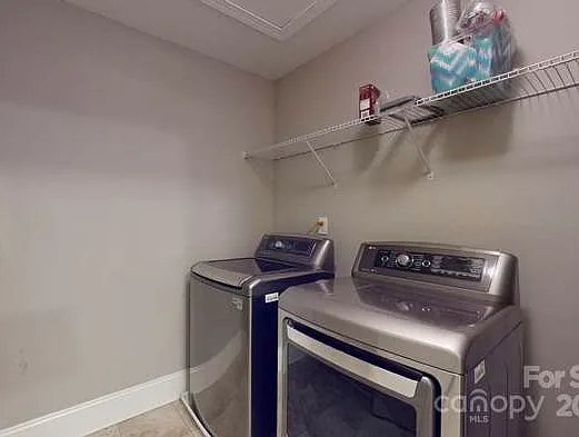 101 Isabella Ct — Photo 8
