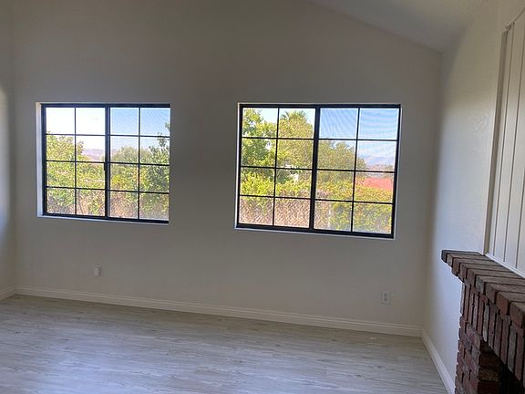 4th image of 15630 Half Moon Dr