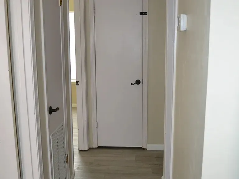 324 Ray Ave — Photo 24