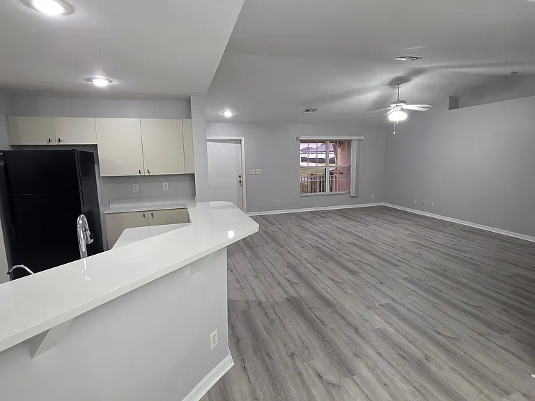 4231 E Gator Cir — Photo 7