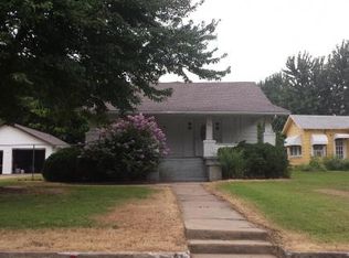 121 SW 4th St, Checotah, OK 74426