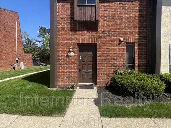 10 King Arthur Ct, Westerville, OH 43081