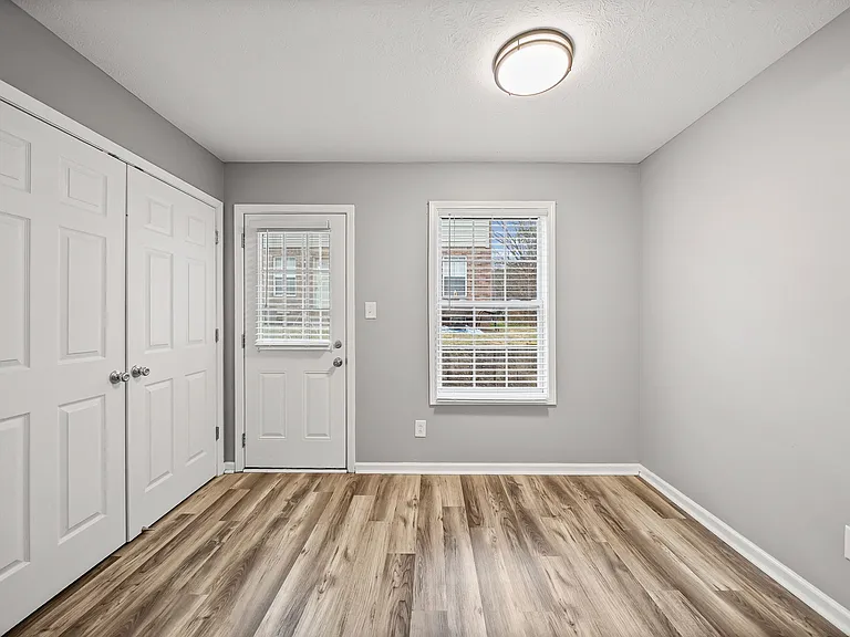Turtle Creek Townhomes — Photo 19