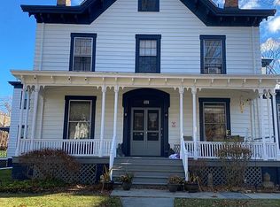 113 Academy St APT 1, Poughkeepsie, NY 12601