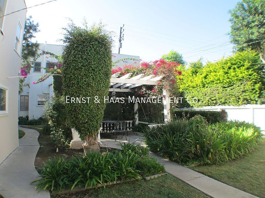 2nd image of 3356 E 1st St APT A