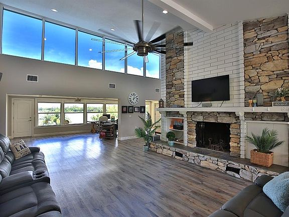 4th image of 10893 SE 141st Avenue Rd