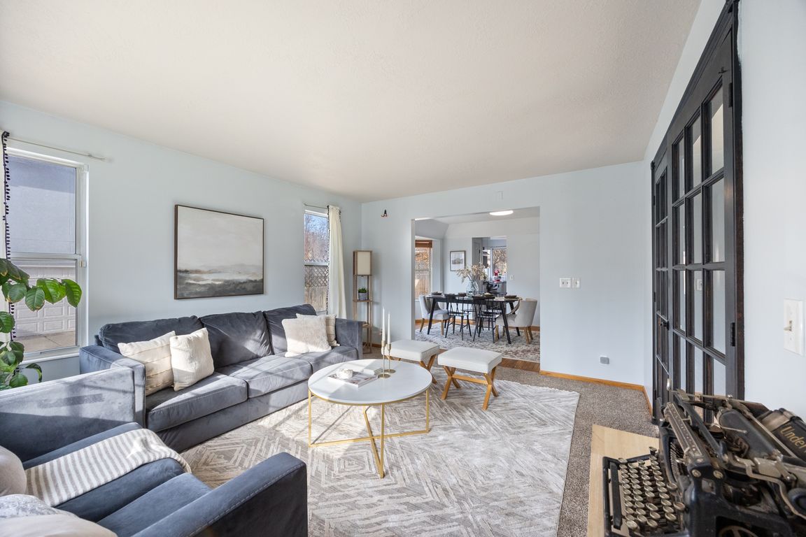 next background image