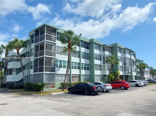 2741 Taft St APT 212, Hollywood, FL 33020