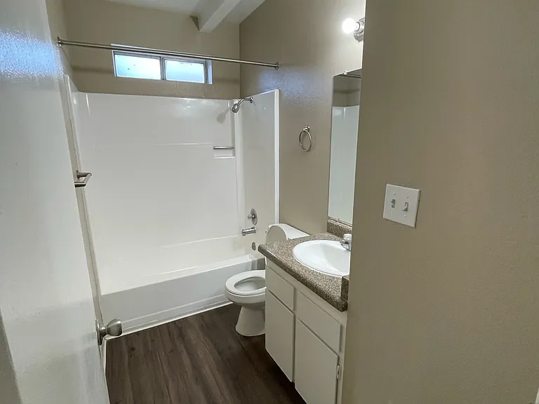 Large full size bathroom.