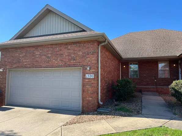 1326 W Sackett St, Springfield, MO 65807