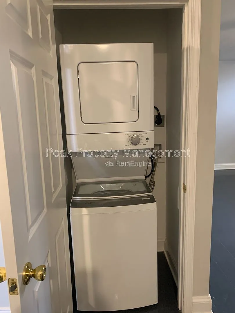2 bed, 2.0 bath, 1250 sqft, $1,499 — Photo 4