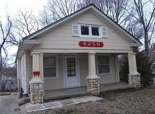 8250 Wayne Ave, Kansas City, MO 64131