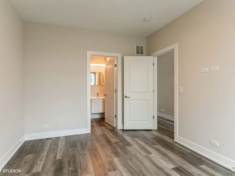 10600-10618 Alice Mae Ct — Photo 34