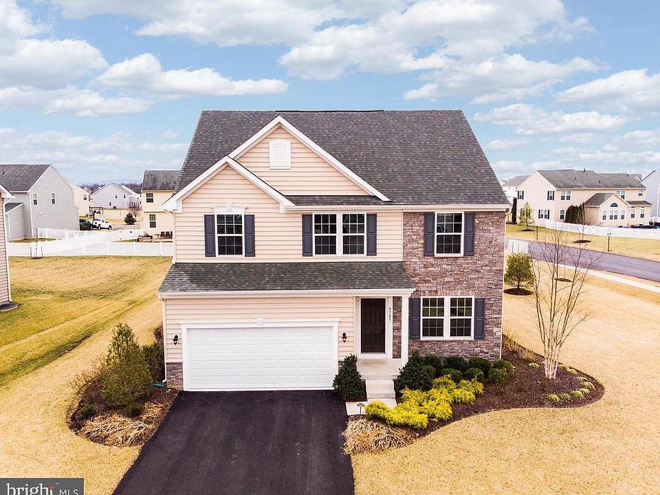 1st image of 9703 Dumbarton Dr