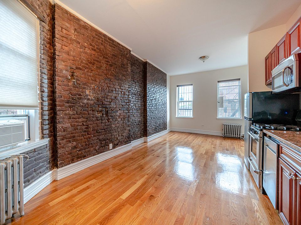 2nd image of 74 E 7th St #D2