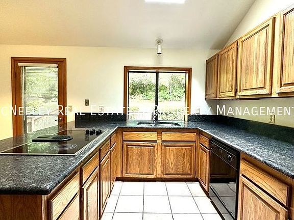 2nd image of 11160 SW Novare Pl
