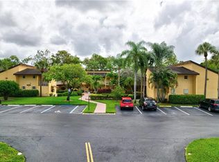 8740 Azalea Ct APT 201, Tamarac, FL 33321