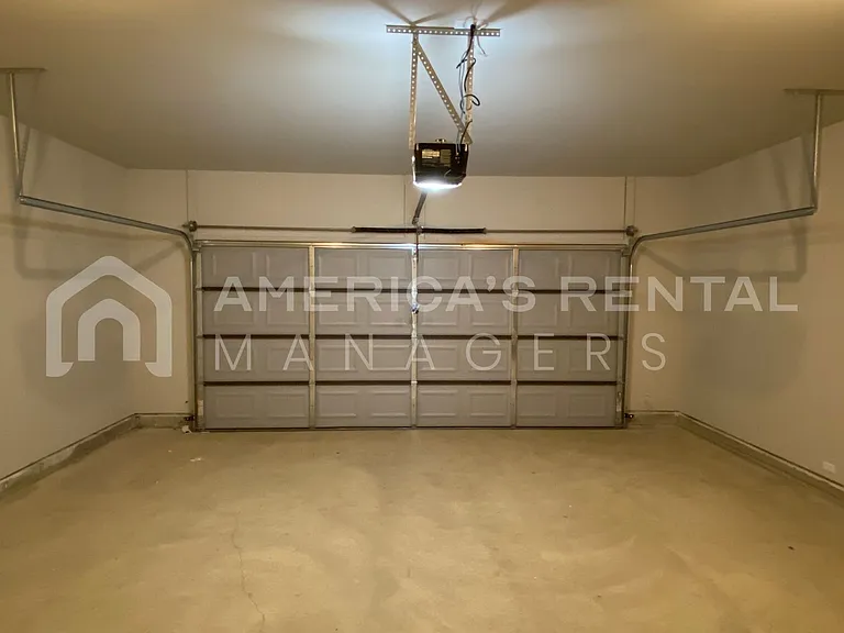 1385 Brookhaven Dr — Photo 29