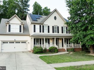 18015 Jackson Dr, Bowling Green, VA 22427