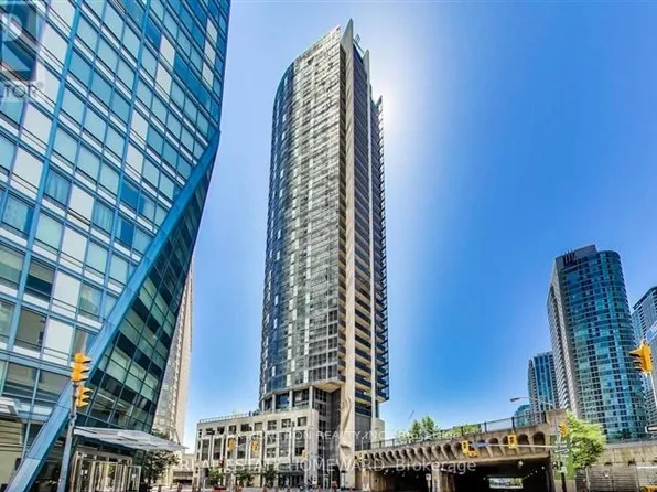 1 The Esplanade Dr #1206, Toronto, ON M5E 0A8