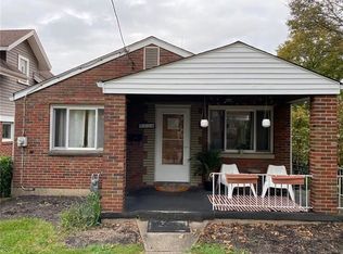 2116 Los Angeles Ave, Pittsburgh, PA 15216