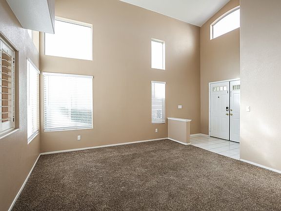 4th image of 1815 Desert Sage Ave