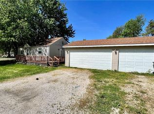 1401 N 24th St, Decatur, IL 62526