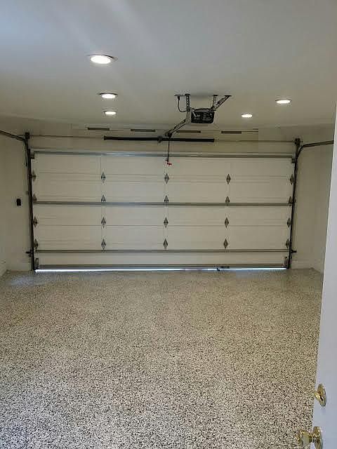 2nd image of 18684 Eisenhower St