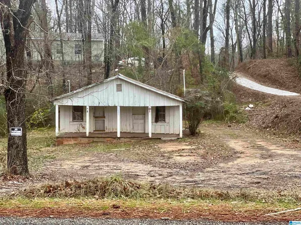 1605 Brickyard Rd, Sylacauga, AL 35150