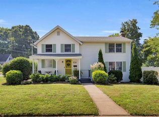 250 Porter St, Manchester, CT 06040