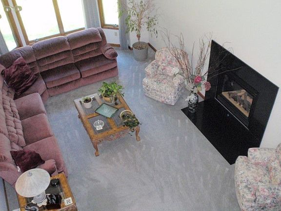 great room from 2nd floor overlook