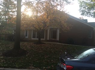 48 River Oaks Cir, Baltimore, MD 21208