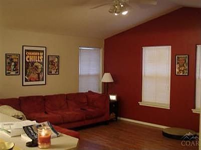 2nd image of 754 NE Cobblestone Ct